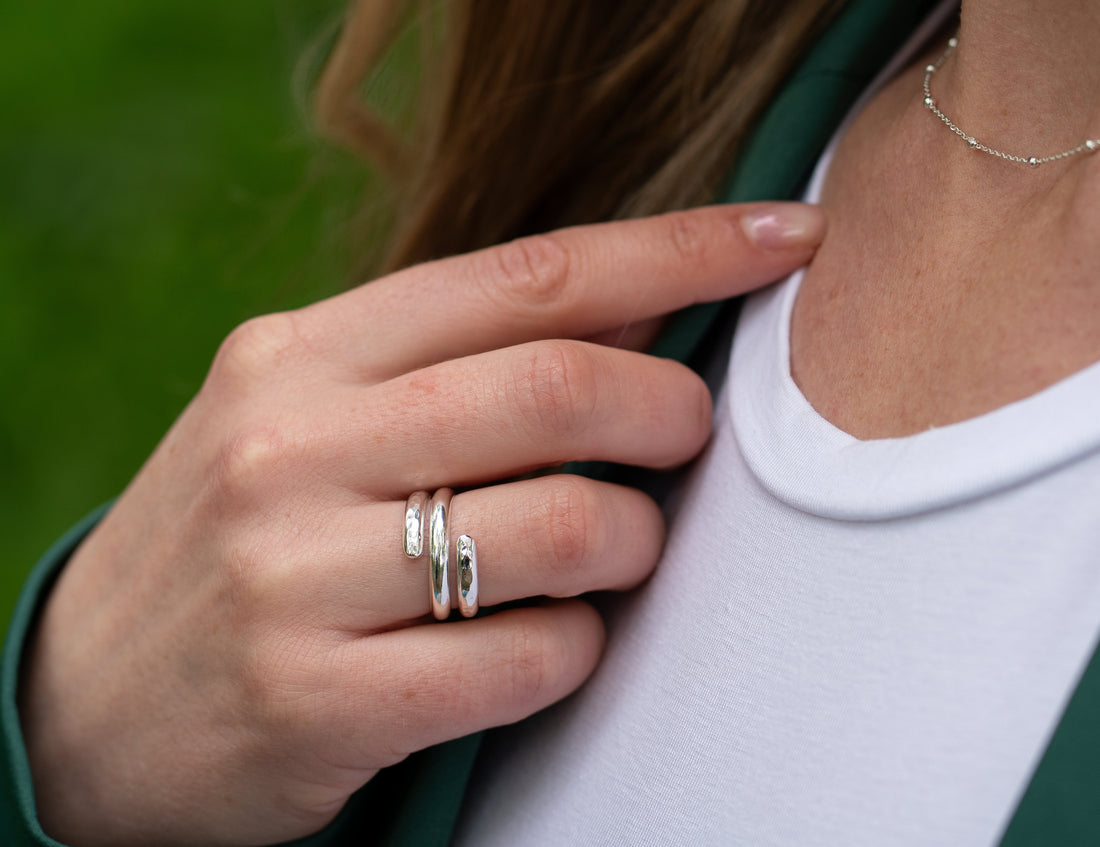 Sterling Silver Vipera Ring with Twisting Snake Design